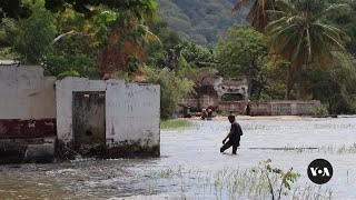 Lake Malawis Rising Water Level Engulfs Communities Resorts