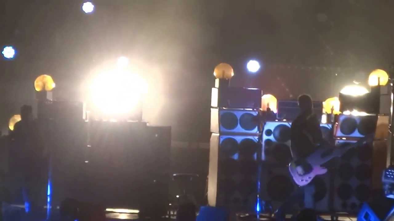 Pearl Jam Sydney BDO 2014 Rearview Mirror. YouTube