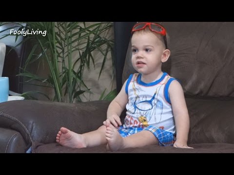 BABY IS A CAMERA HOG! - September 2, 2014 - FoolyLiving Daily Vlog