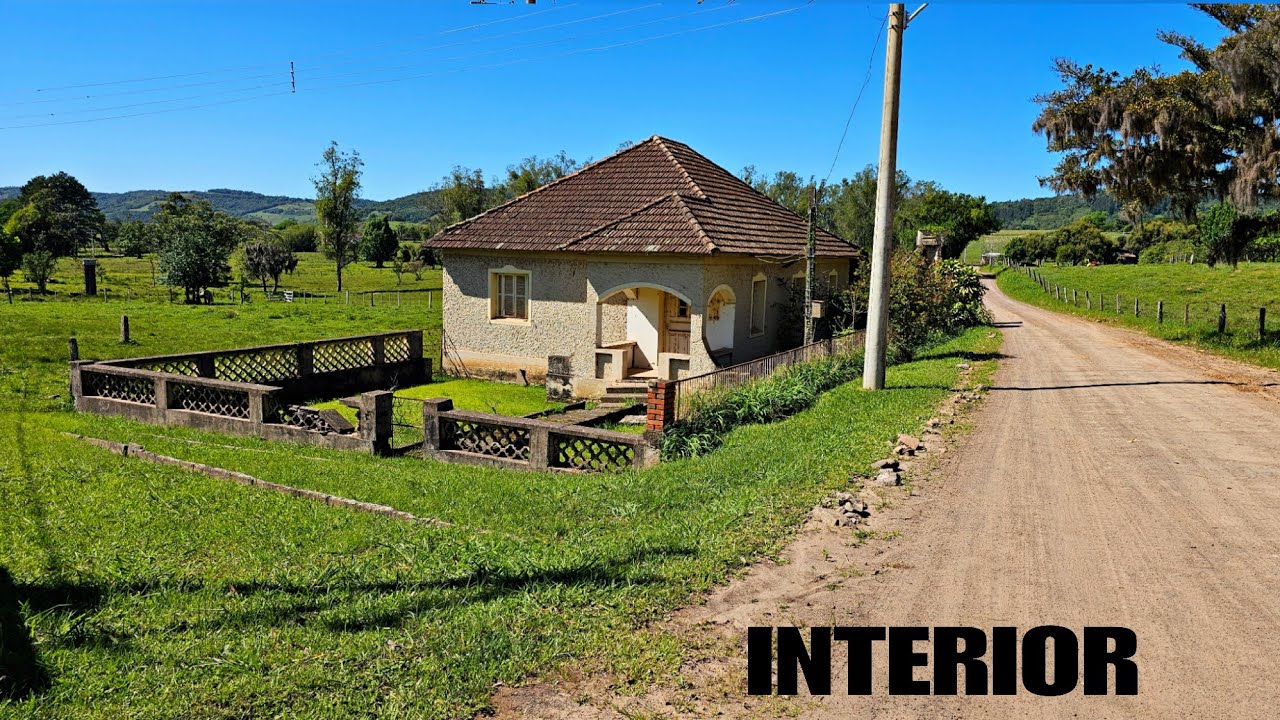 UM LUGAR LINDO DE MORAR E TEM UMA BELEZA IMPRESSIONANTE NAS ESTRADAS DE CHÃO 