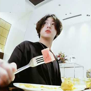 Jungkook Bon Voyage 4