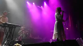 Austra - Freepower (live in Athens)