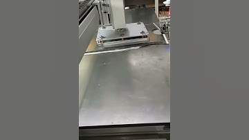Auto Feeding Robotic For Over Machine
