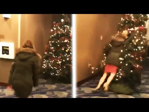 No Need To CLAUS A Scene! ??The Ultimate Christmas Fails Compilation | AFV 2022