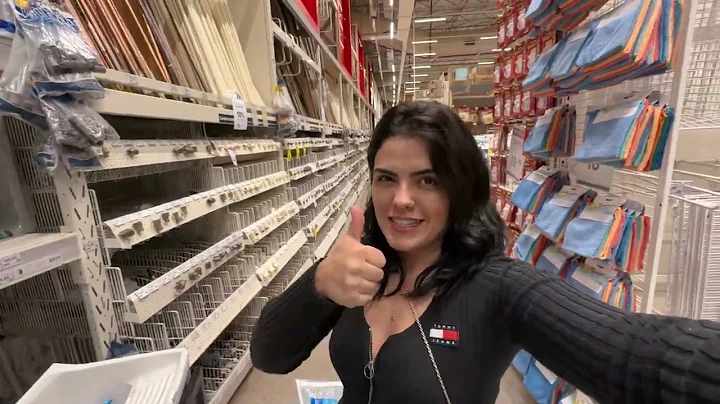 COMPRANDO ALGUMAS COISINHAS PRA NOSSA CASA E ANDAM...