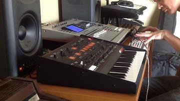 Synth Jam with Arp Odyssey, Korg Monologue, Volca Sample, Volca FM, Korg SQ-1