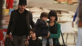Após Separação, Vanessa Giácomo E Daniel Oliveira Passeiam Com Filhos