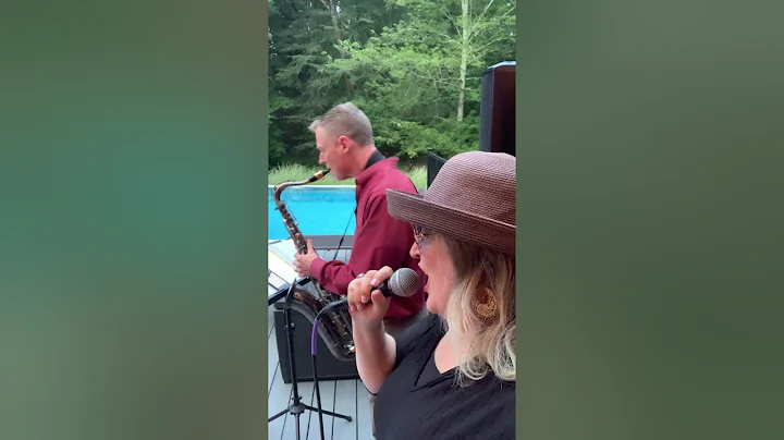 Lorena Mann & Ross Mazer "Fly Me To The Moon"