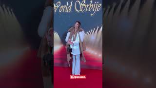 Bitka na crvenom tepihu: Dušica Jakovljević ili Ana Radulović?