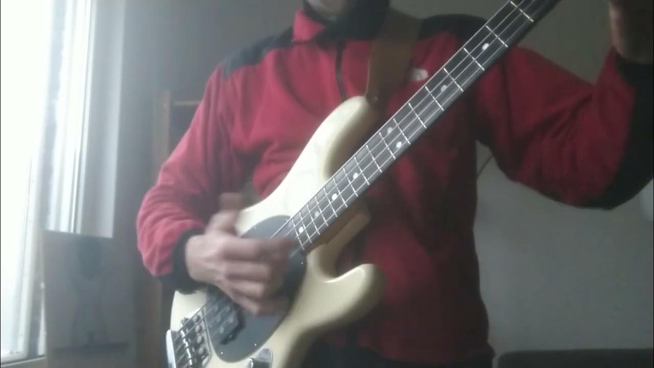 Another funky/latin slap bass lick with a touch of samba YouTube