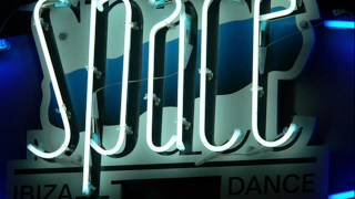 SPACE IBIZA 2012 DEE JAY STEFAN KOSTIC A.K.A 2 LOW