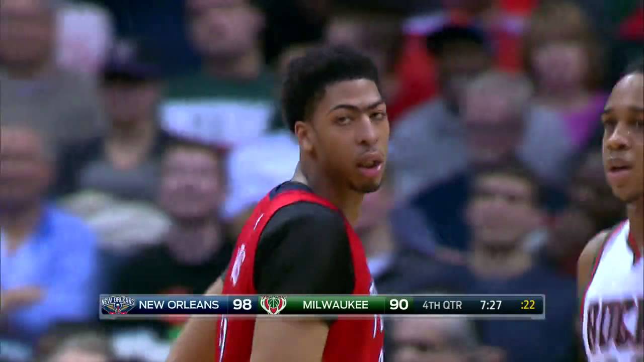 Giannis antetokoumpo vs Anthony davis - YouTube