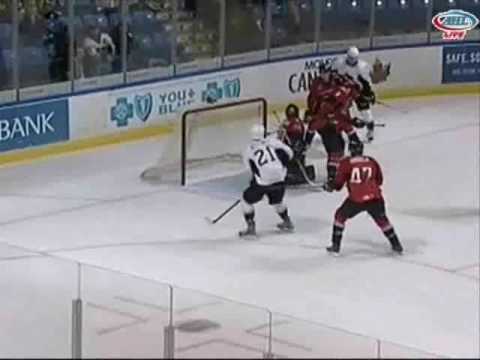 Eric Tangradi scores first AHL goal, then fights K...