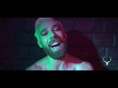 Viecelli - Um Cheiro (Official Music Video)