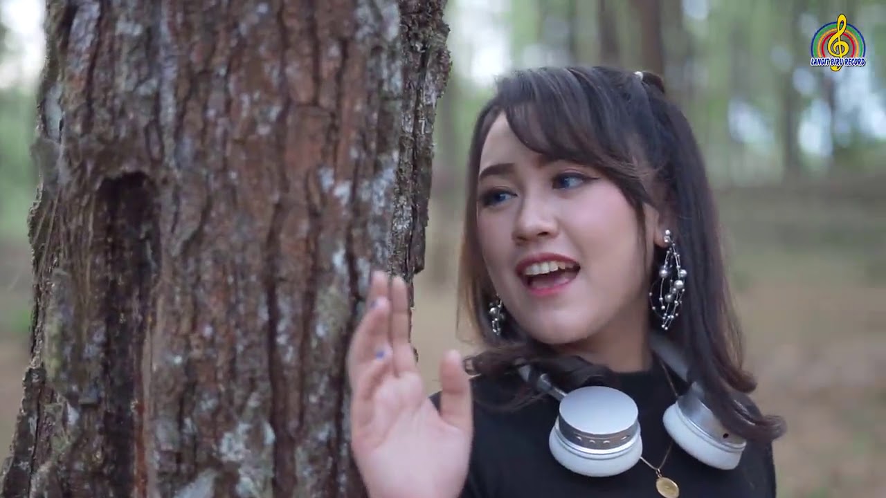 Happy Asmara Lintang Ati - Happy Asmara - Terlambat Sudah (Official