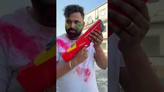 This is the Gun You Need for Holi! screenshot 1