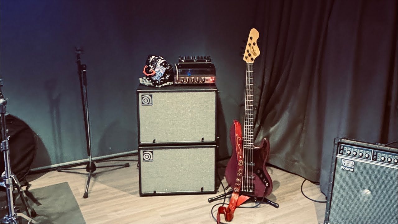 帰ってきた機材紹介配信 Ampeg編 - YouTube