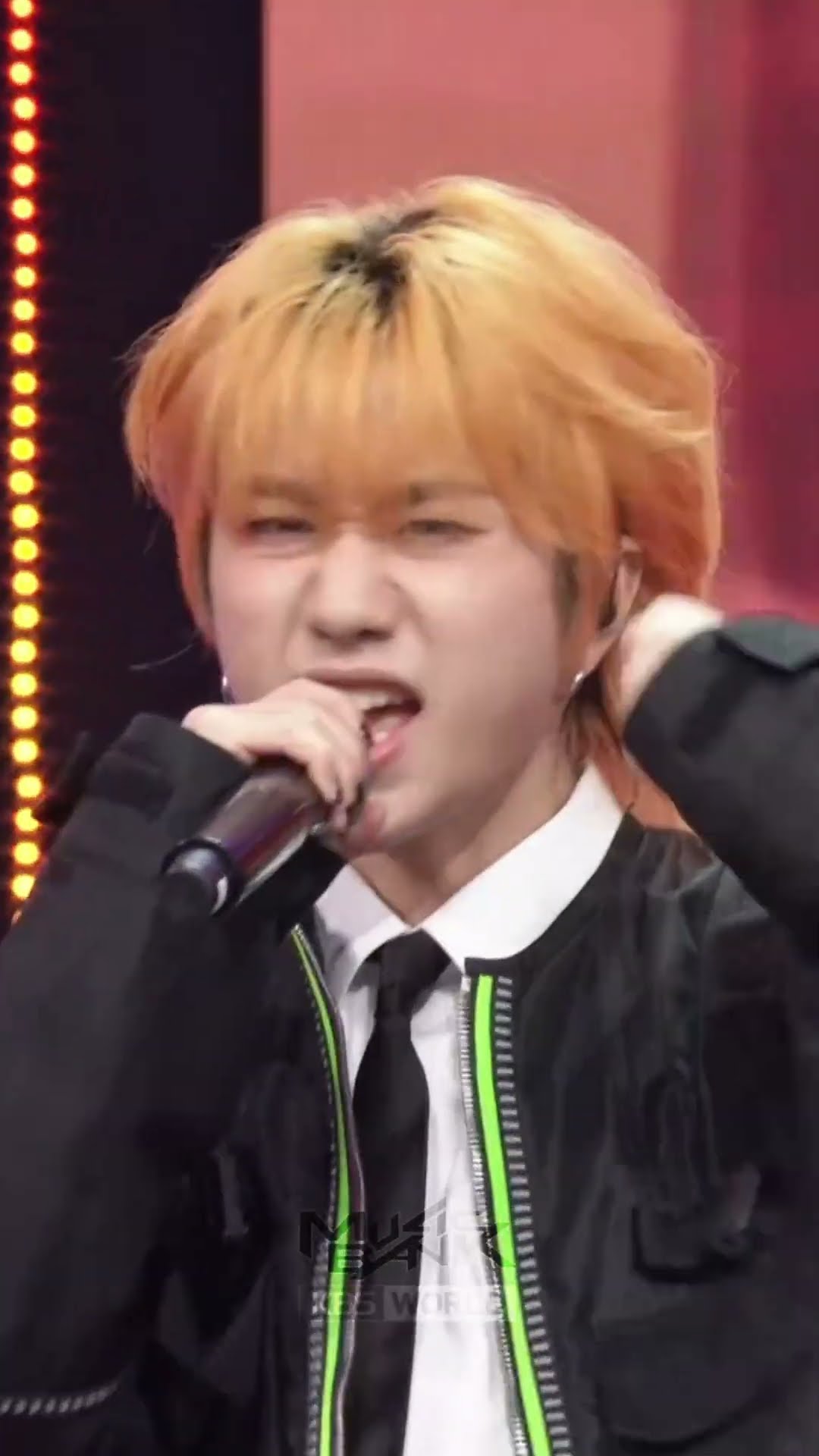 DOMINO - 13Found #DOMINO #13Found #13파운드 #Shorts #MusicBank | KBS WORLD TV