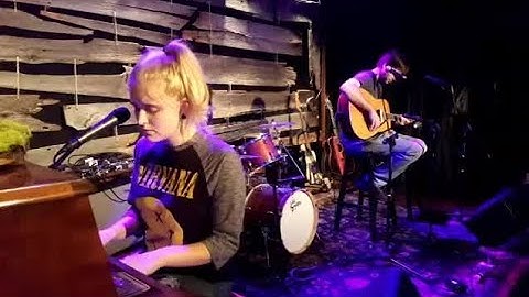 Open Mic Sessions P L x Tangled Strings The Retrovales