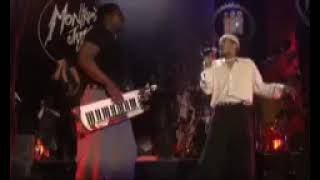 Earth, Wind &amp; Fire / Beijo (AKA Brazilian Rhyme) Live Montreux 1997