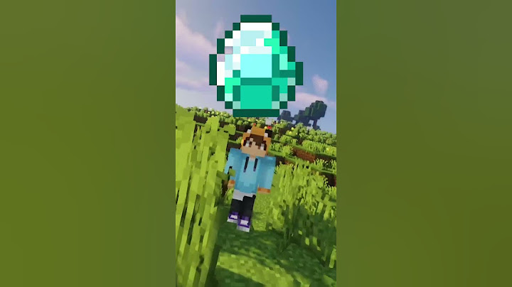 MINECRAFT pero cada que me hago DAÑO se VUELVE mas REALISTA #shorts #minecraft