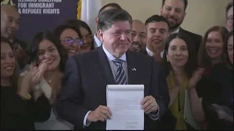 Illinois Gov. Pritzker signs legislation protecting immigrants at hospitals, schools and child care