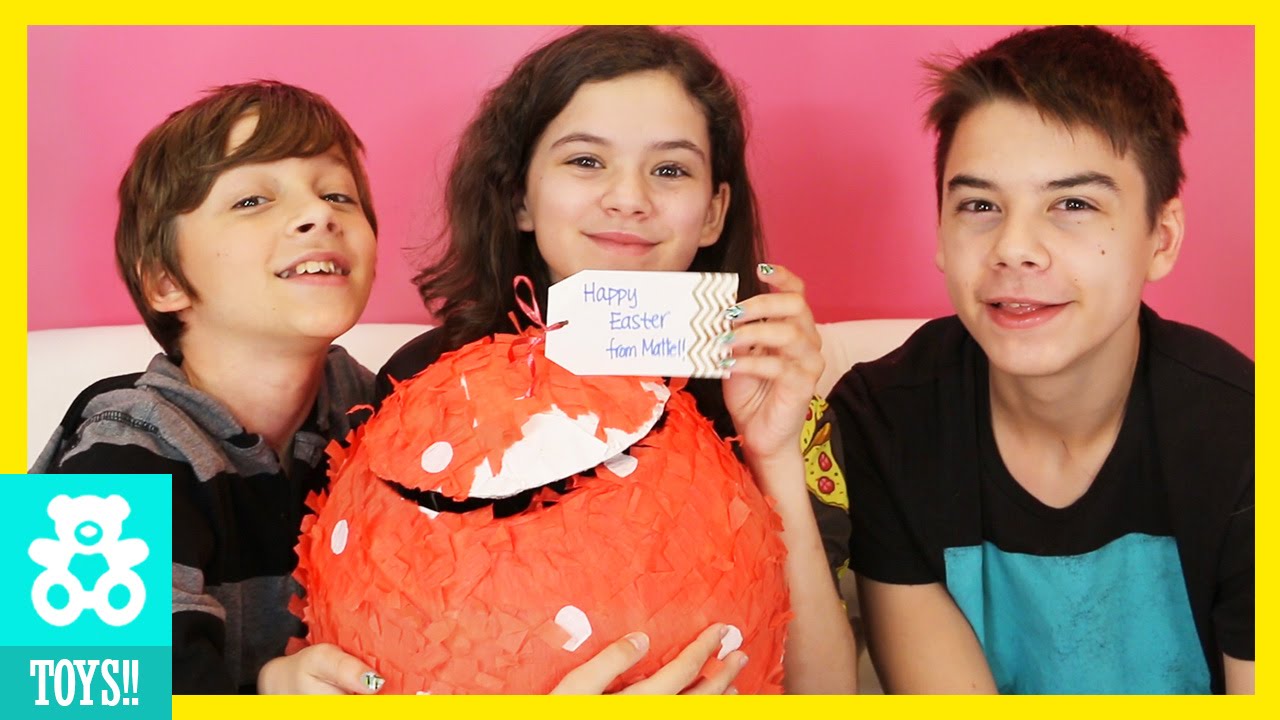 Giant Easter Surprise Egg Piñata from Mattel!  |  KITTIESMAMA