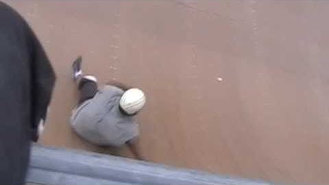 Noki Skates - Mt. Trashmore Half-pipe vert ramp, Virginia Beach, VA