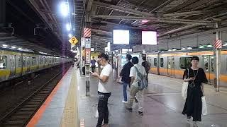 2019 夜の吉祥寺駅 電車の到着と出発 Kichijoji Station 190914g