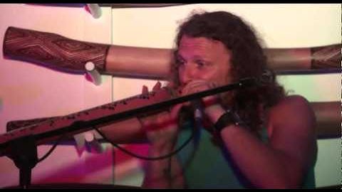 Nathan Kaye Didgeridoo Beatboxing live @ Didgeridoo Breath