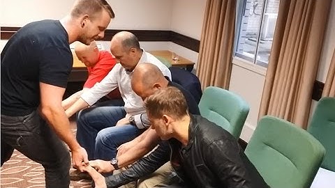 Joint Rapid Induction - 4 person hand drop / 8 word induction