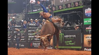 WINNING RIDE: Rafael Jose de Brito rides Red Mosquito for 88.25 points | 2023 UTB World Finals