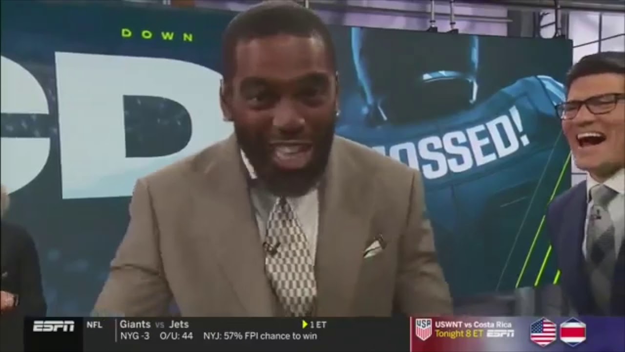 Randy Moss goes full dad mode for Thaddeus Moss at CFP national ...