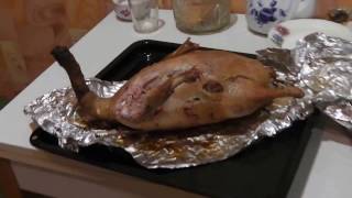 Мулард запеченый в электропечи с яблоками и рисом. Мулард запеченый в электропечи с яблоками и рисом.