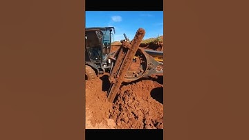WATCH!!! GRADER OPERATOR HAS AWESOME SKILLS   #shorts #Heavymetalequipment #Grader