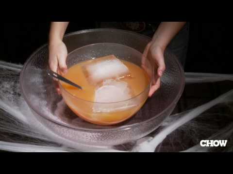 how-to-use-dry-ice-with-halloween-punch---chow-tip