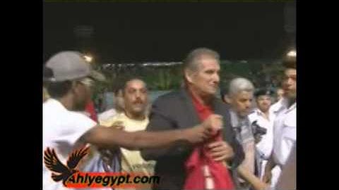 Jose receiving Ultras Ahlawy T shirt