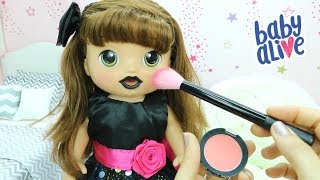 Oi amiguinhos, a Sophia vai para a festa black na escola, onde todo...