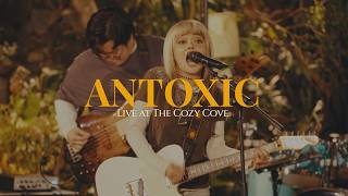 Antoxic Live At The Cozy Cove - Janine Berdin