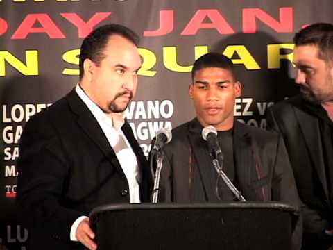 Juan Manuel Lopez vs. Steven Luevano & Yuriorkis G...