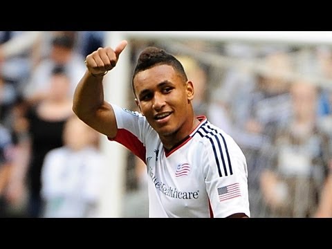 GOAL: Juan Agudelo flicks crazy backheel over 'keeper | New England Revolution vs Chicago Fire