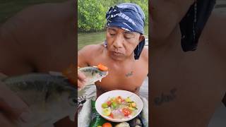 This Is How A Traditional Man Eats Seafood Raw