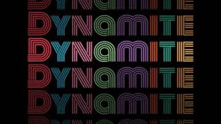 Download lagu BTS - Dynamite (Tropical Remix) MP3 Download lagu BTS - Dynamite (Tropical Remix)