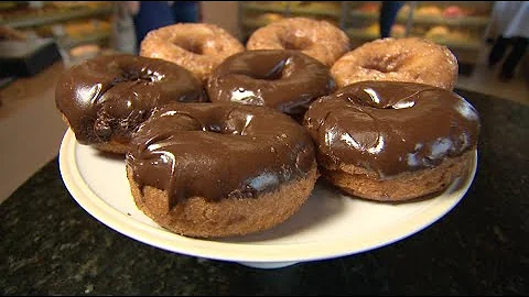 Chicagos Best Donuts: Allegrettis Bakery