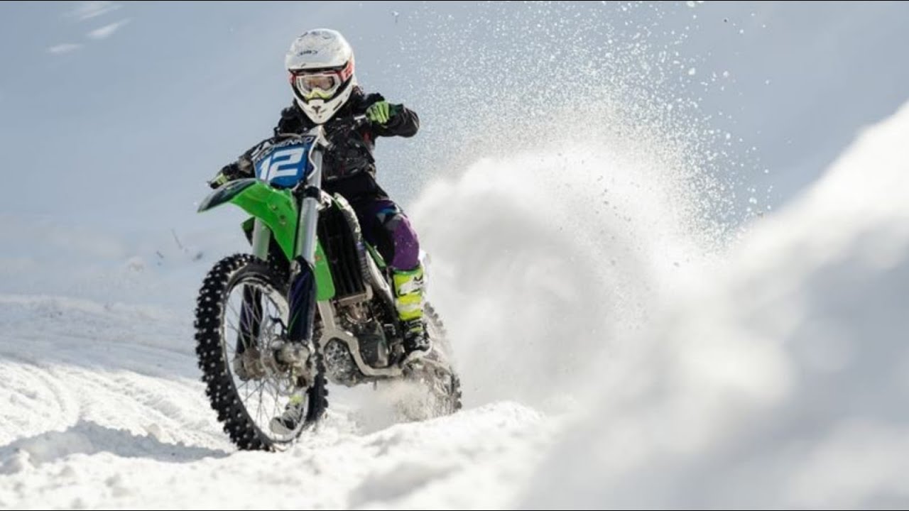 EPIC MOTOCROSS AT SNOW EPIC SKILLS AT SNOW (HD) YouTube