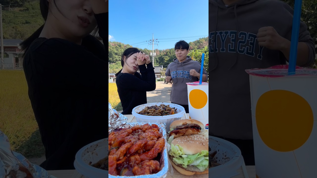 발목 묶인 채로 음식 먹방 #남매 #먹방 #muckbang #rockpaperscissors #fyp