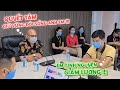 كان رجل الألوان عاطفي ا للغاية عندما طلب Khuong Dua وسلسلة من الموظفين خفض رواتبهم لتقاسمها مع ال 