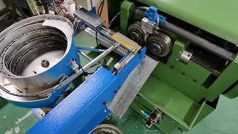 FEDA automatic thread rolling machine FD-3T with vibration bowl feeder