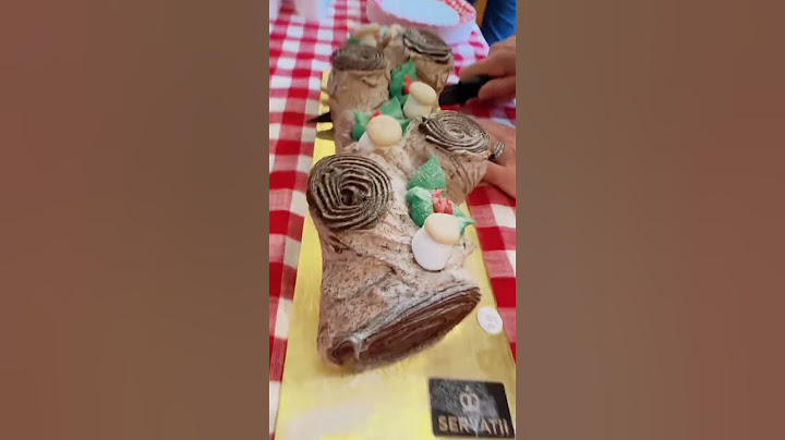 Adorable & Delicious Yule Log from Servatii’s! #yulelog #cake #isitcake