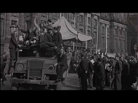 1945: Intocht Canadezen in Amsterdam na de oorlog - oude filmbeelden - ihkv Bevrijdingsdag 2020